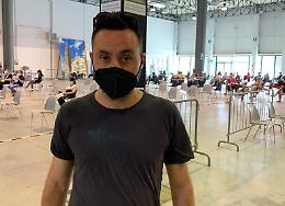 Mister De Zerbi vaccinato all'hub di CremonaFiere