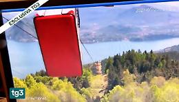 Mottarone: video dell'incidente, cabina si impenna e torna indietro