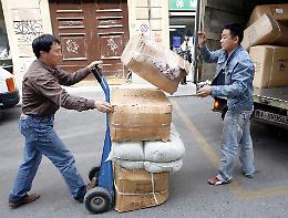 Gli immigrati in affanno: la povertà adesso cresce