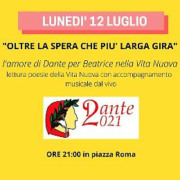 In piazza Roma serata con Dante