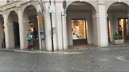 Violenta grandinata, sospeso il mercato settimanale