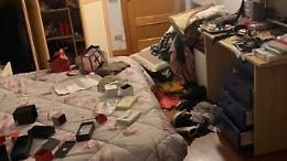 Tenta di rubare nella casa di un anziano, ma i vicini danno l'allarme