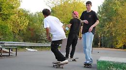 Allo skatepark vandalismi, danni e rifiuti:  «Gli autori? Nostri coetanei»
