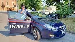 Aggredì una guardia e rubò una bici: romena ai domiciliari
