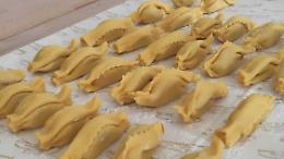 Mezza tonnellata di tortelli con la zucca per la sagra