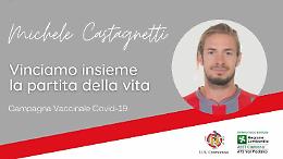 La Cremonese in campo contro il virus: "Vaccinati anche tu"