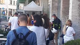 Tamponi rapidi in farmacia, ora l'attesa può durare una settimana