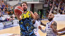 Vanoli, stelle anche senza strisce: a Sassari ko solo nel finale