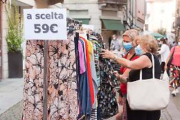 Commercio in vetrina, musica e animazione