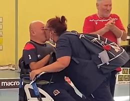 "Marzia, mi vuoi sposare?" La proposta arriva alla fine dell'allenamento