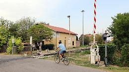 Casalmaggiore, lavori sul binario: chiusi due passaggi a livello