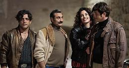 Canale 5, 'Storia di una famiglia perbene' appassiona gli italiani