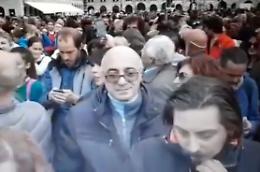 L'assessore Salvatore alla manifestazione no green pass di Trieste: è bufera