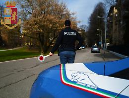 Esce di casa ma è agli arresti domiciliari: di nuovo in manette