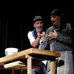 Commedia brillante "... e compagnia bella!" in scena a San Bernardino