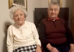 Doppio 90esimo compleanno per gli sposi Marisa e Sergio