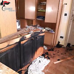 Piromane seriale accusato di 25 incendi in agriturismo: denunciato