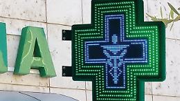 Farmacie chiuse di notte: monta la protesta 