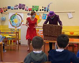 Con il FATF la magia di Santa Lucia tra i bimbi della scuola Iside Franceschini
