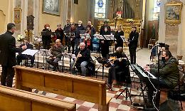 San Giuliano, Messa da requiem in chiesa per ricordare Enzo Frassi