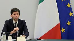 Ffp2 sui bus, al cinema e allo stadio. Disco chiuse fino al 31 gennaio