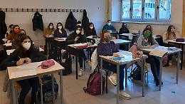 Scuola, 1.800 studenti già in aula sfidano l'incubo Dad