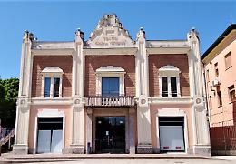 Vicenda Cinema Vittoria, l'ex gestore chiede più di mezzo milione