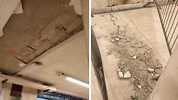 Crolla soffitto al cimitero: boato e paura