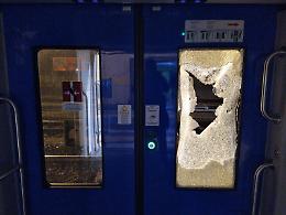 Treni vandalizzati: soppresso il Mantova-Cremona-Milano 