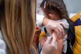 Vaccinazioni, open weekend per gli under 12 a Cremona e Crema