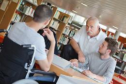 "Covid, studenti disabili senza insegnanti"