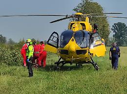Incidenti sul lavoro: precipita da cassone del tir, grave camionista