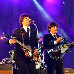 La magica storia dei Beatles con Carlo Massarini & The Beatbox
