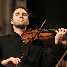Musica: Orchestra Filarmonica Marchigiana