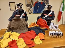 Falsi addetti a spedizioni si impossessano di due bancali di cosmetici: arrestati