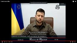 Ucraina, ovazione in Parlamento per Zelenskyy