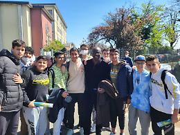 Thuram agli studenti del Torriani: «Cercate la vostra autostima»