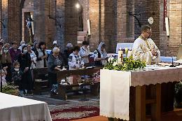 Messa di Pasqua a Sant'Ambrogio secondo il rito bizantino e in lingua ucraina