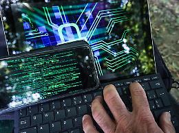 Gli italiani temono i cyberattacchi, ma in tanti non si tutelano