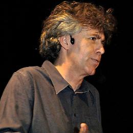 Spettacolo: Adriano Olivetti e il primo PC