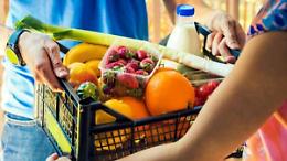 Crisi: frenano i costi delle utenze, ma il cibo è sempre più caro
