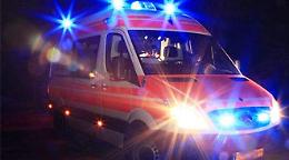 Fuoristrada nella notte: tre feriti, uno in codice rosso