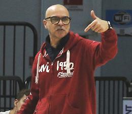 Basket, Juvi Ferraroni e coach Crotti avanti per altri due anni