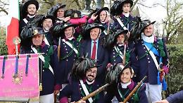 Bersaglieri, «Fra armi e bandiere»