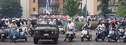 Vespatour, più di 250 in sella per emulare il mito Bettinelli