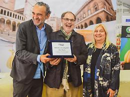 Assegnato a Paolo Massobrio il riconoscimento di Ambasciatore del Gusto