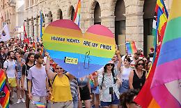 Cremona Pride, Burgazzi: "I simboli religiosi vanno lasciati da parte"