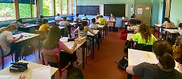 Scuole medie, esami al via. In 734 alle prese con il  tema