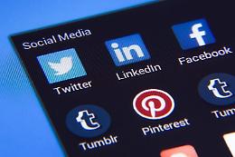Meta, al bando le recensioni fasulle su Facebook