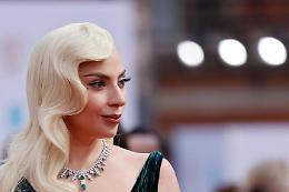 Lady Gaga canta a Como a un matrimonio privato